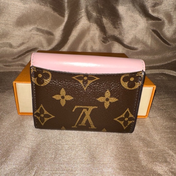 ❌SOLD ❌Louis Vuitton Zoe Wallet - Picture 2 of 13